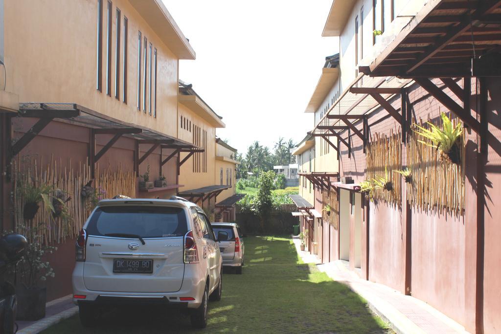 Rick'S Villa Kuta  Exterior photo