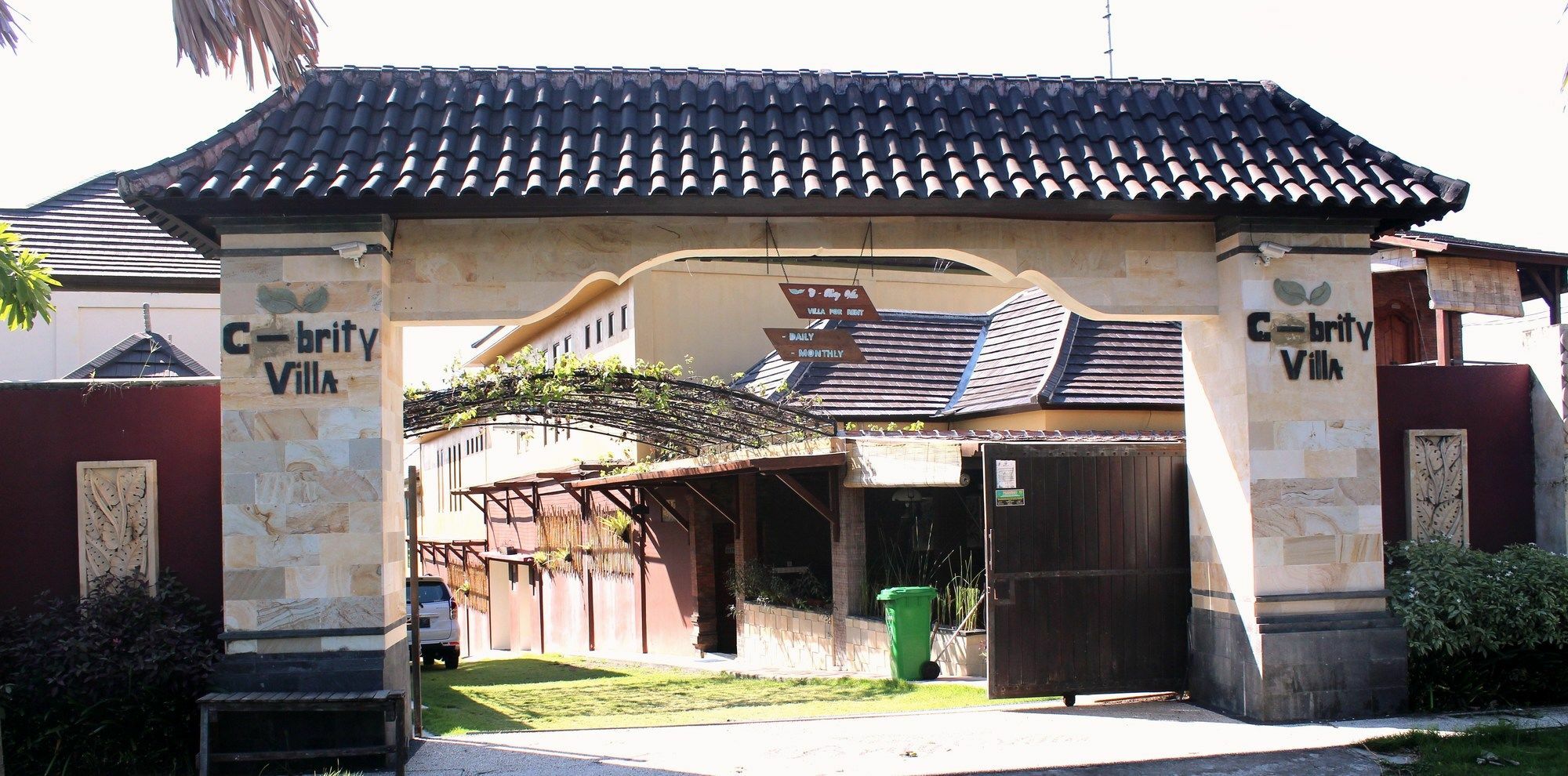 Rick'S Villa Kuta  Exterior photo